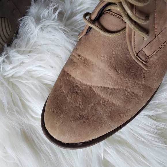 Wanted Jones Wrap-around Lace-Up Boots - Picture 5 of 9